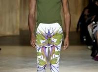 当《火影忍者》来到三次元成超模，竟毫无违和感，就是纲手有点小