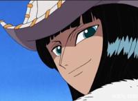 她被作者特殊照顾，并且在司法岛时被削弱能力，终将成为花瓶