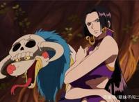 能撑爆衣服的五大女角色，谁能成为海贼王的女人？