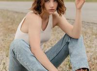 真人版《海贼王》女一号娜美｜EmilyRudd图集