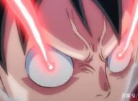 海贼王：路飞4次大暴走，就算是四皇都照打不误