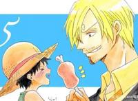 路飞与9位伙伴的合照，氛围极其温馨，甚平是团里最稳重的长辈