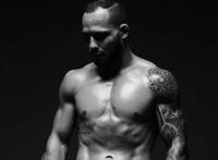 前世界第一罗宾正式告别踢拳擂台，全身心转战MMA！