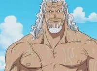 海贼王雷利年轻时疤痕在左眼，老了就变成右眼了