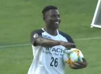 55球！夺金靴 刷单场8球纪录！26岁中超旧将踢疯了，3豪门可回购