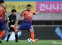 全北曾受庆南奇耻大辱，老将李同国期待“300”时刻