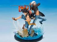 《海贼王》路飞和罗组合手办背靠背的热血搭档