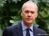 时隔25年罗宾或将登场《闪电侠》？！50岁老帅哥魅力不减！