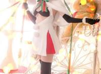 二次元美女圣诞贞德Cosplay