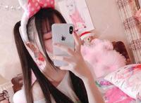 二次元美少女的奇葩吃鸡姿势引围观，网友佩服：真是开眼界了！