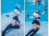 动漫中00后美女神COS，腐团儿下跪，泳池内睁眼，网友：爱了爱了