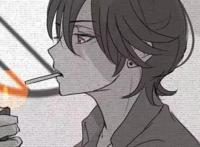 动漫男生头像：我还爱着，只是少了非在一起的执着