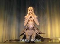 斗罗大陆：美女跪姿欣赏，千仞雪跪姿中规中矩，比比东跪姿惹争议