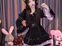 虎说S11的快乐回来了！林七七女仆穿搭，宛如二次元美少女