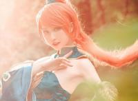 妖神记肖凝儿COS：圣灵学院女神