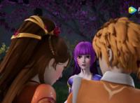 聂离受伤，凝儿主动帮忙抹药，紫云也不甘示弱，最后居然这样做