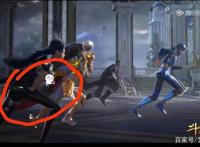 斗罗大陆柳二龙穿模，衣服瞬间被补上，看到的有几人？