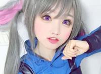 次元壁破碎，这个萌妹子的cosplay，分分钟让人觉得置身二次元！