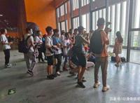 16岁少女穿JK装在广州漫展上拍私房照，二次元圈再次躺枪风评被害