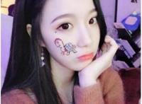 从二次元到现实，宅男们不容错过的福利！姜允儿深夜换装秀