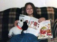 少女惨遭绑架强暴，却成了情色网P站上的迷片“主角”