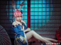 崩坏三：17岁小姐姐Cos八重樱，网友：这是神还原！