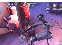 第五人格：萌凶“宿伞随从”上线，有一点却让玩家失望！
