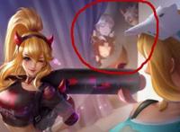 王者荣耀：花木兰更衣遭现场直播，3人齐偷看，还有人一个隐身！