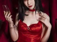 COS美图：碧蓝航线——大凤，想尝尝这颗毒苹果的味道吗？