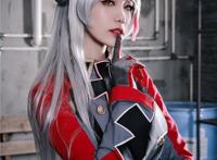 你的舰娘老婆！韩国美女Cos《碧蓝航线》欧根亲王