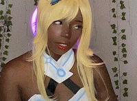 “黑皮荧”横空出世，玩家直呼辣眼，原神在国外的影响力有多大