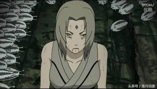 《火影忍者》纲手并非青春不老！她衰老的样子连大蛇丸都心疼！