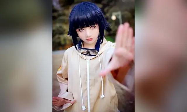 火影忍者：木叶美女全cos，纲手比小樱清纯，鸣人妈妈有点崩