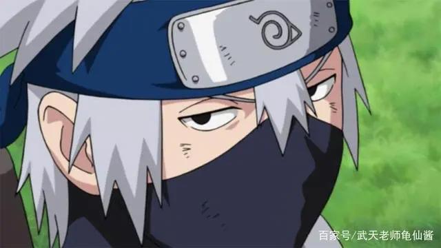 《火影忍者》中纲手和卡卡西，谁的实力更强？