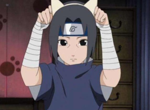 宇智波鼬一生换过5次衣服，晓队服不是最帅，图4是永远的黑历史