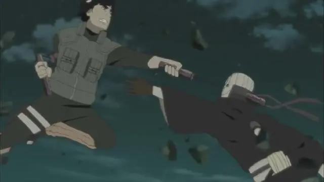 真正的宇智波斑被召唤出来，那么戴面具的那个斑又是谁？