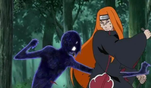 火影中他独自单挑佩恩六人，并连杀两人，结果被做成新佩恩