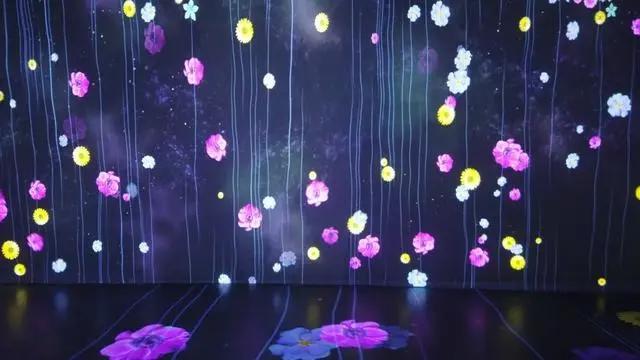 和奈良小鹿亲密接触，不用去日本，郑州伏羲山云上牧场有你好玩！