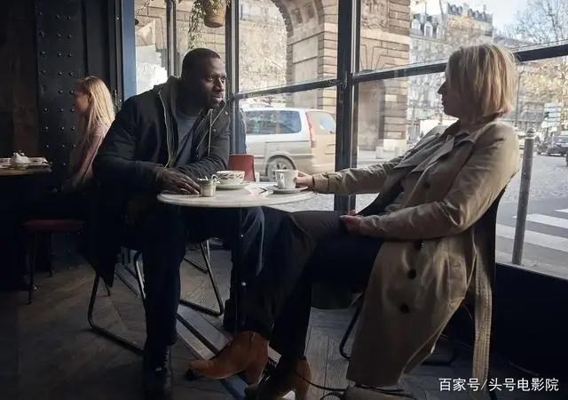 8分开年爽剧！烂番茄新鲜度100%，主角是《神探夏洛克》齐名对手