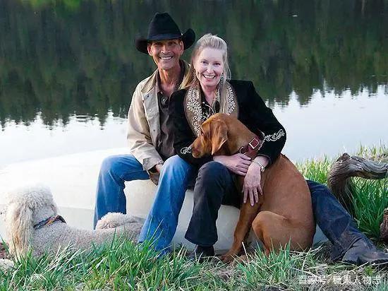 《人鬼情未了》上映30年，女主离婚3次整容失败，男主已患癌离世