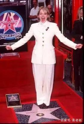 成龙开心，李小龙遗憾，那些留名星光大道的巨星表情