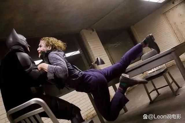 9部蝙蝠侠真人电影评分对比，诺兰执导《黑暗骑士》高居第一