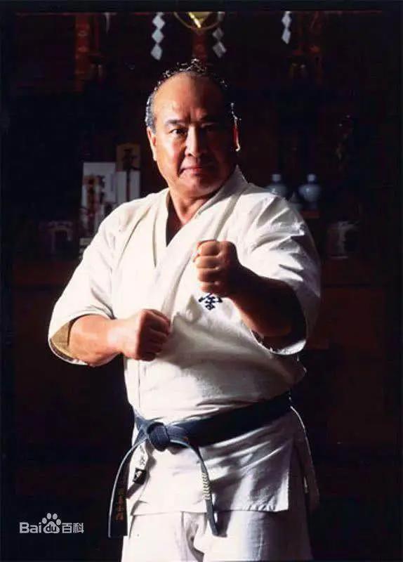 海贼王：草帽海贼团角色原型！索隆的原型正是秋水的原主人龙马！