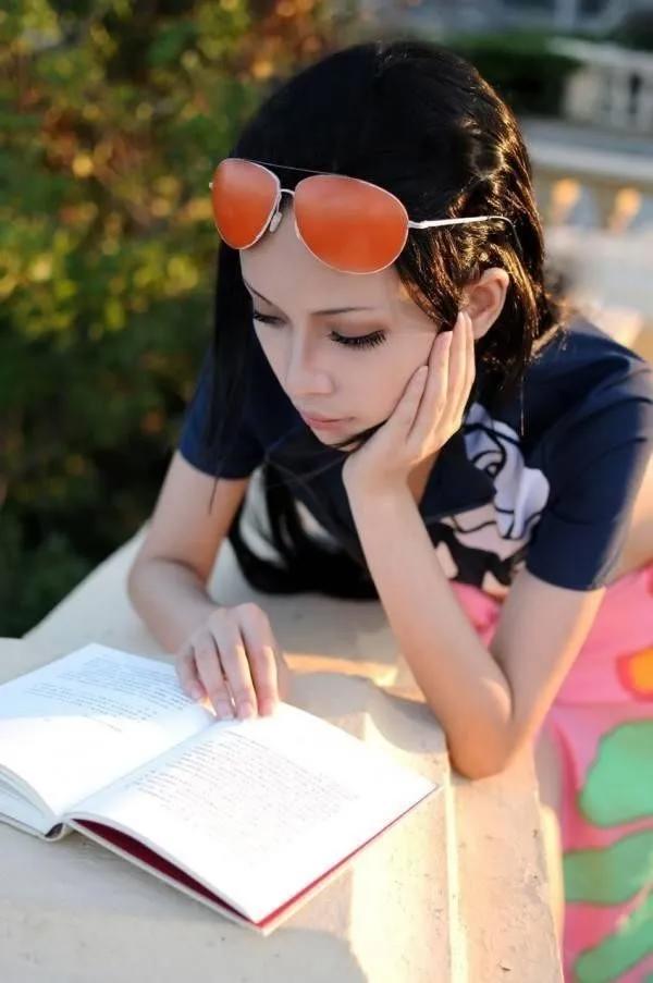 《海贼王》真人版COS，罗宾最美乔巴最萌