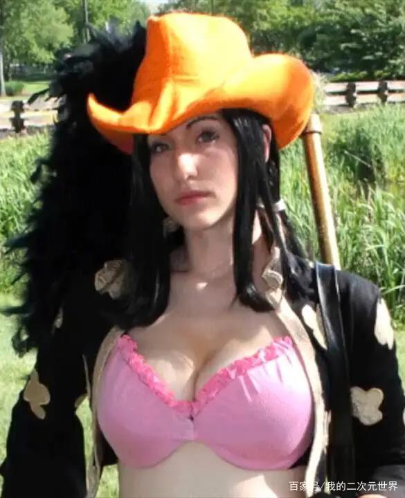 《海贼王》人物PK：罗宾、佩罗娜、索隆Cosplay，谁和谁更相配？
