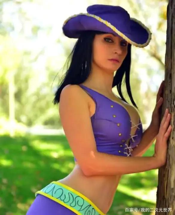 《海贼王》人物PK：罗宾、佩罗娜、索隆Cosplay，谁和谁更相配？