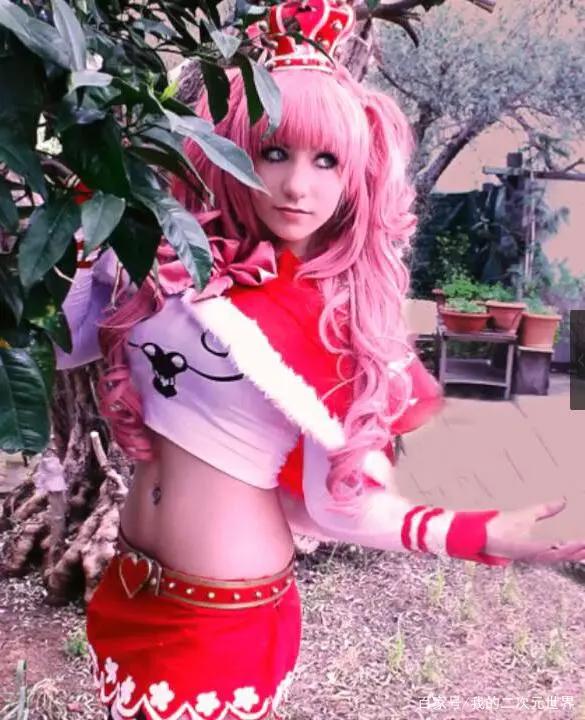 《海贼王》人物PK：罗宾、佩罗娜、索隆Cosplay，谁和谁更相配？