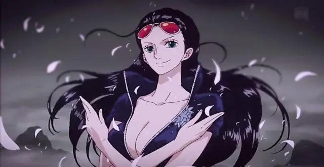 海贼王：高冷范罗宾PK小贼猫娜美，谁是呼声高的女神呢？