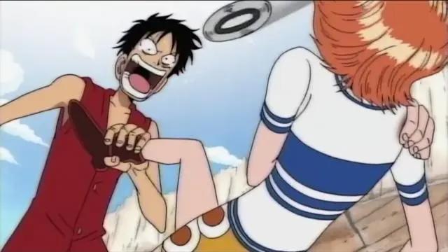 海贼王：娜美罕见的五次昏迷，路飞为她拼命，山治简直想跳海