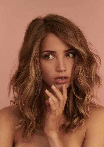 真人版《海贼王》女一号娜美｜EmilyRudd图集